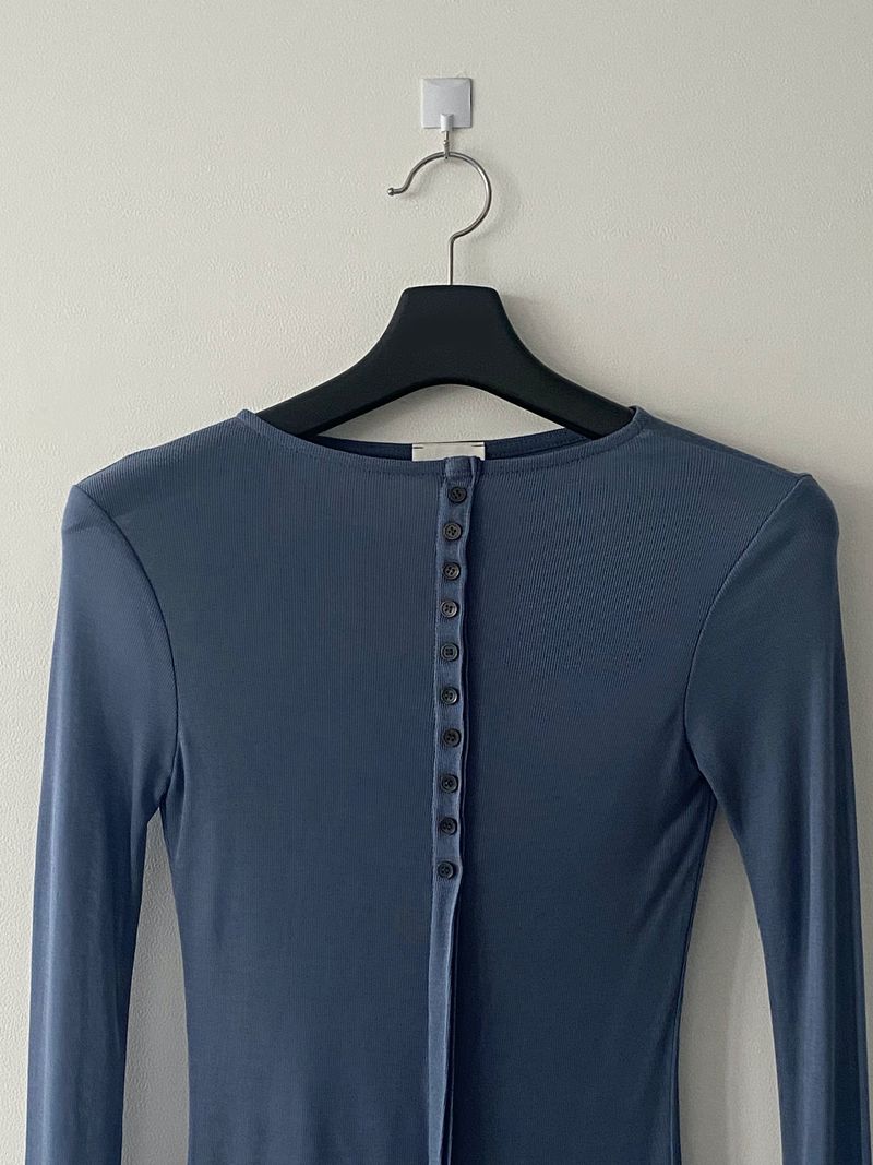 Fake button sleeve T