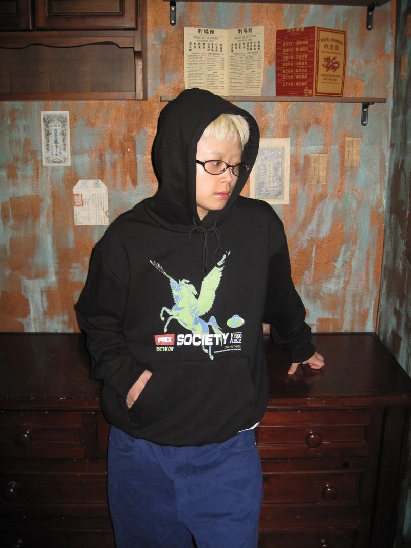 1990 Oversized Hoodie (2 Colors