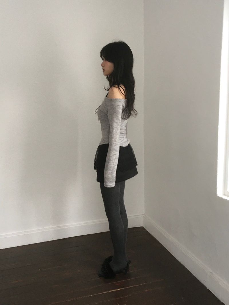 キーホールオフショルダーT
