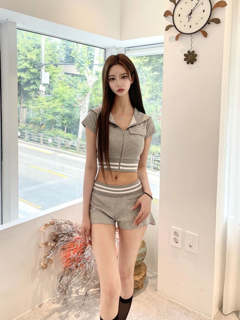 1512. Track Pocket Shorts (2 colors)
