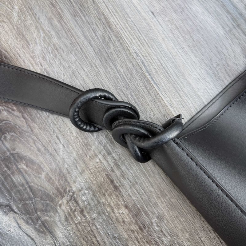 Loop Minimalist Bucket Bag