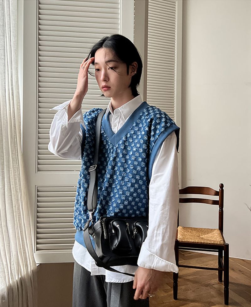 2PLAN（ツープラン）の「パンチングシャイロデニムベスト(3 color)（Tops）」