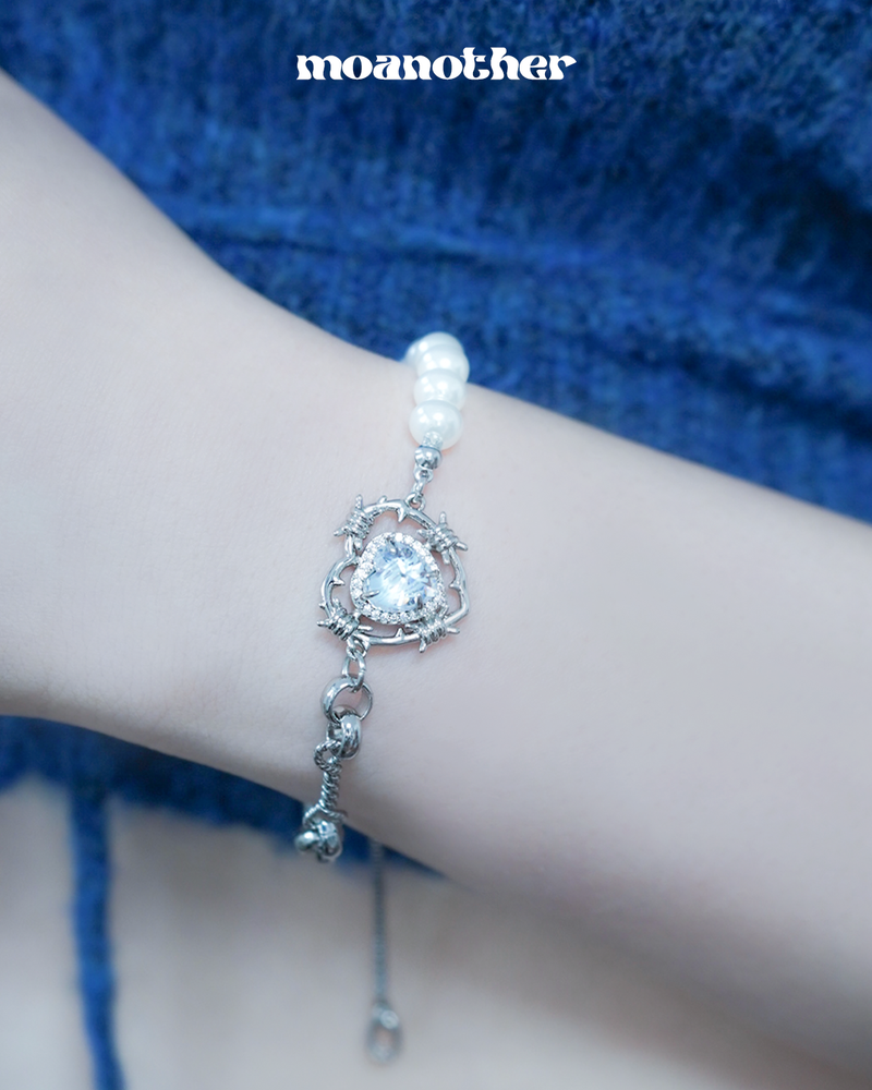 moanother（モノアザー）の「Thirsty Heart Bracelet（Accessories）」