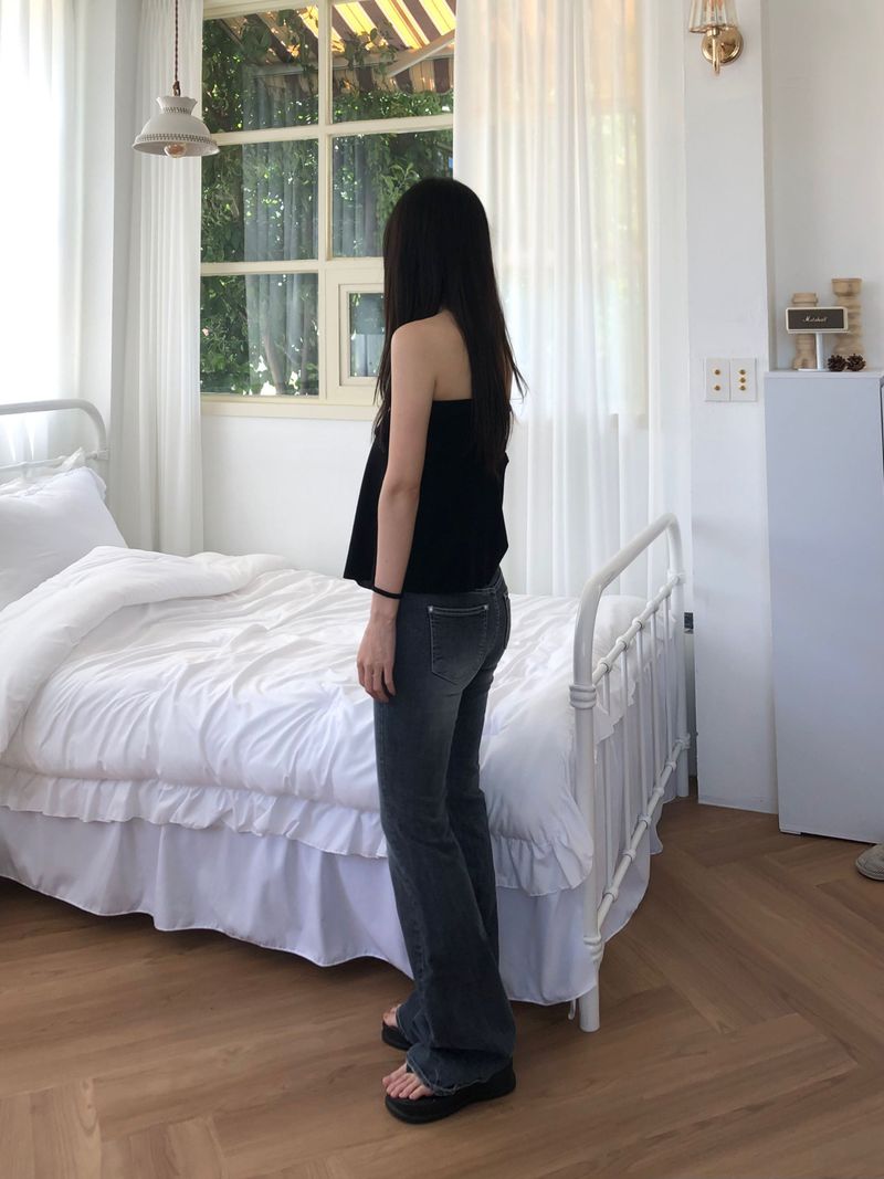 Clue Low Rise Denim Bootcut Pants (one color)