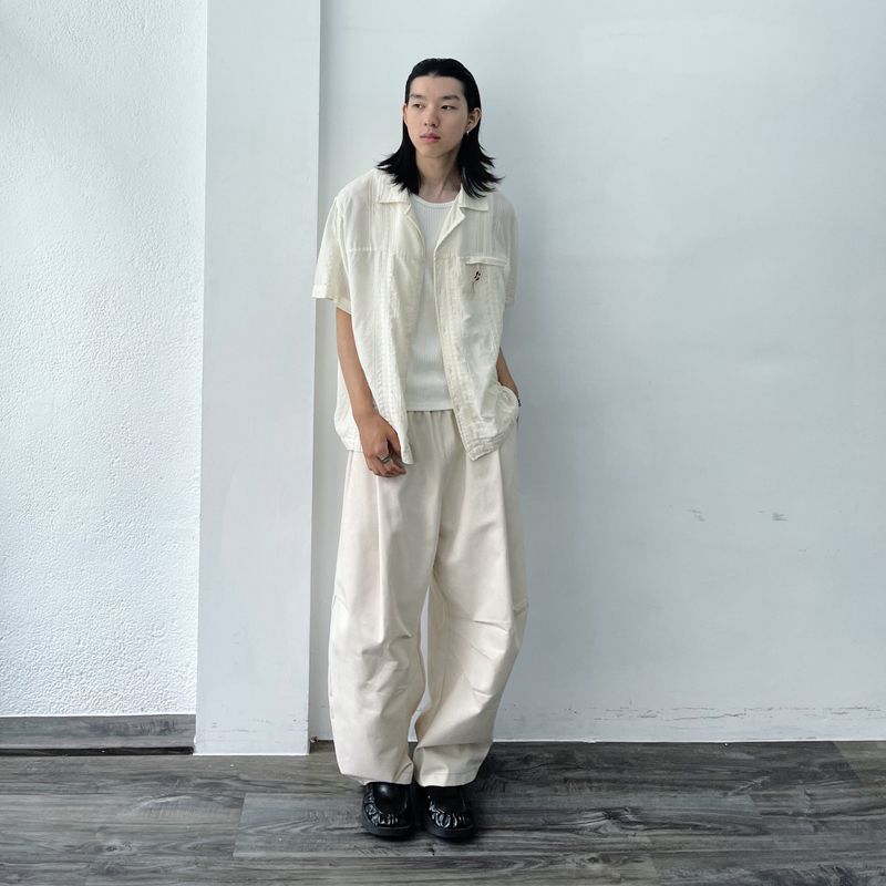 Sculpted Knee Wide Pants