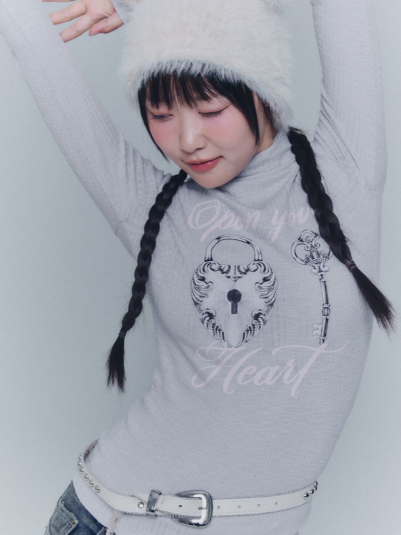 OPEN YOUR HEART TURTLENECK T-SHIRT - GRAY