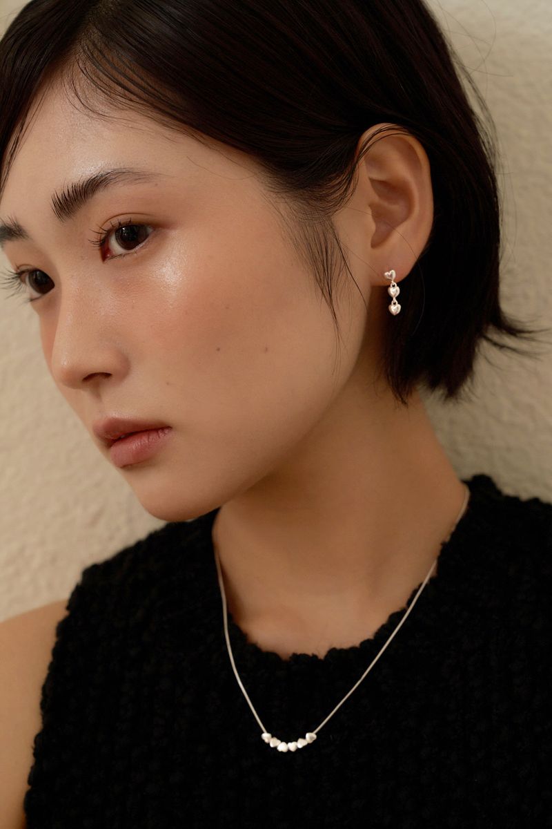 tiny heart necklace