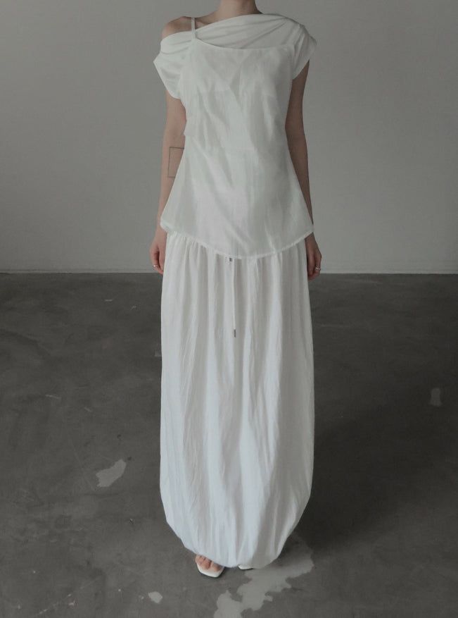 Elouve One-Shoulder Tee