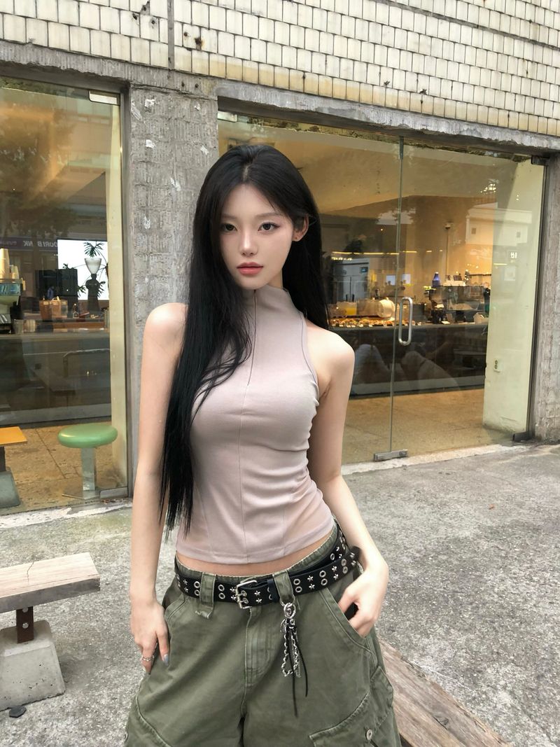 Birthdayeve（バースデーイブ）の「zip-up sleeveless（Tops）」