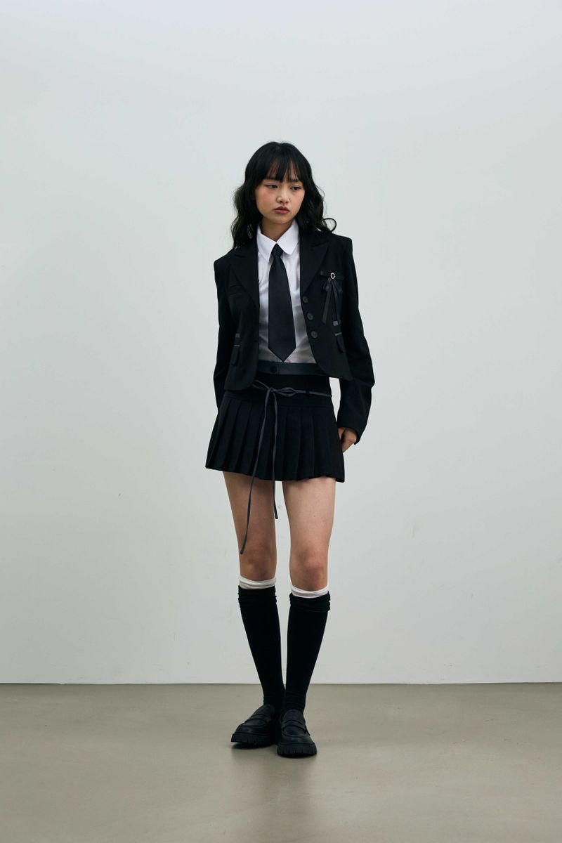 SCARLET PLEATS SKIRT PANTS / BLACK