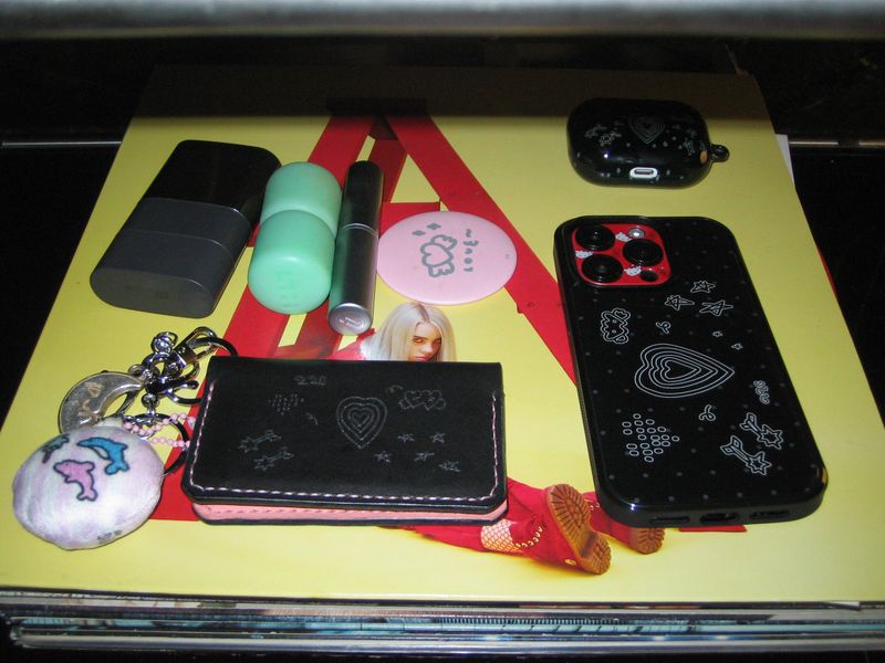 black heart epoxy phone case