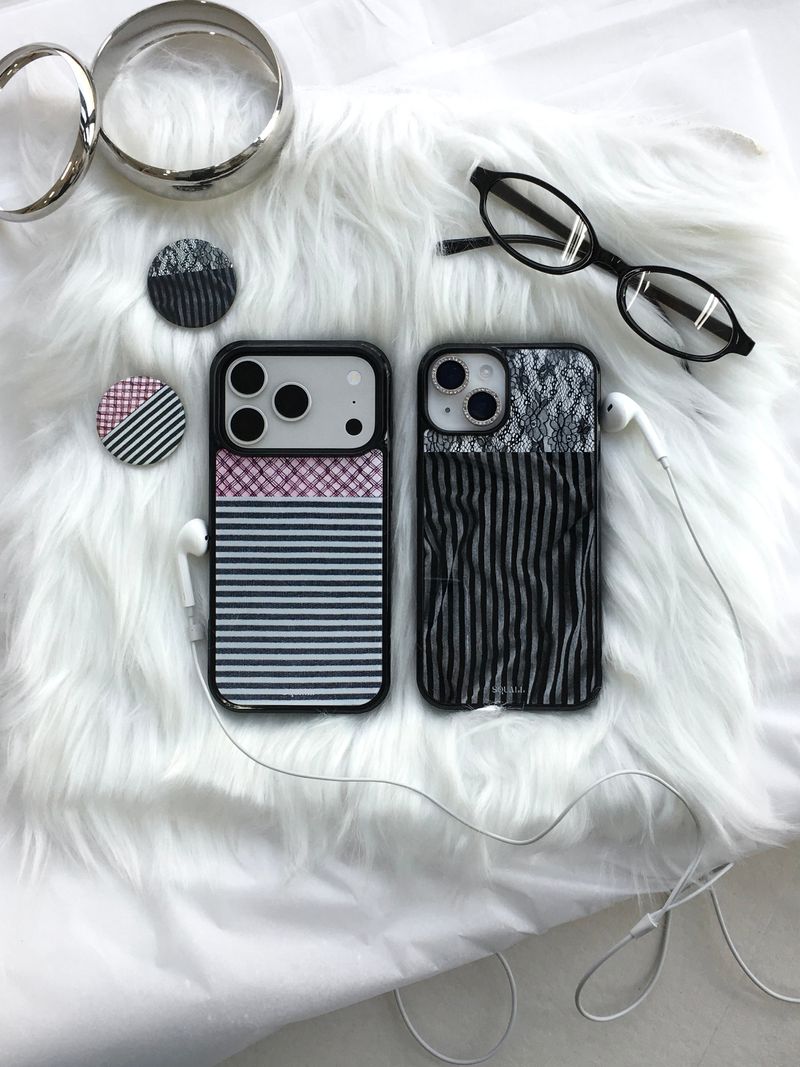 [MADE] Mono Stripes Lace phonecase