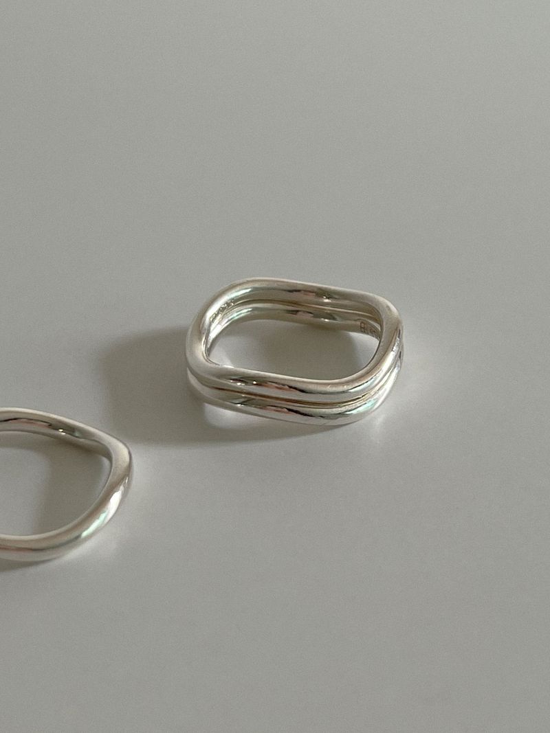Whose ring (silver) *1PCS