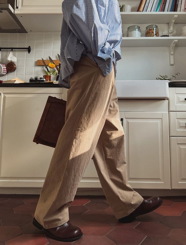 Phase Corduroy Pintuck Pants