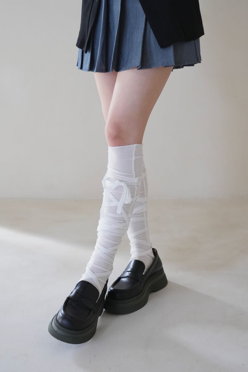 cross ribbon high socks