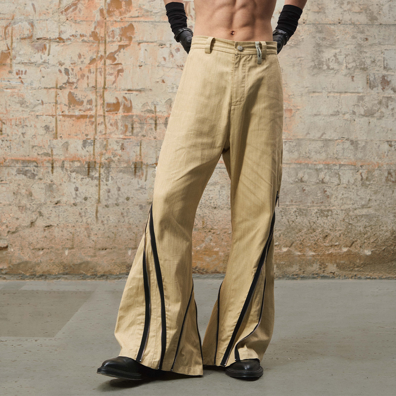 RELABEL（リレーベル）の「RELABEL 24SS ‘Tunnel’ Track Linear Structured Polymorphic Split Multi-zip Washed Slacks（Pants）」