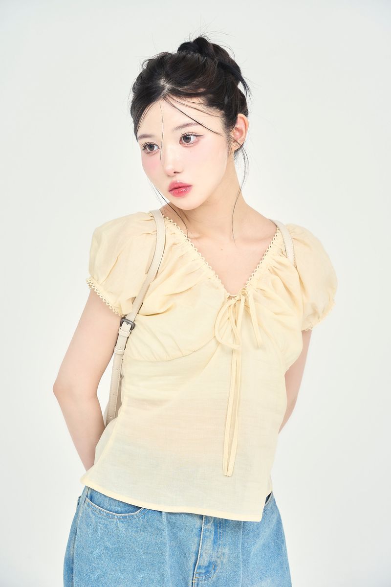フリルブラウス / frill blouse