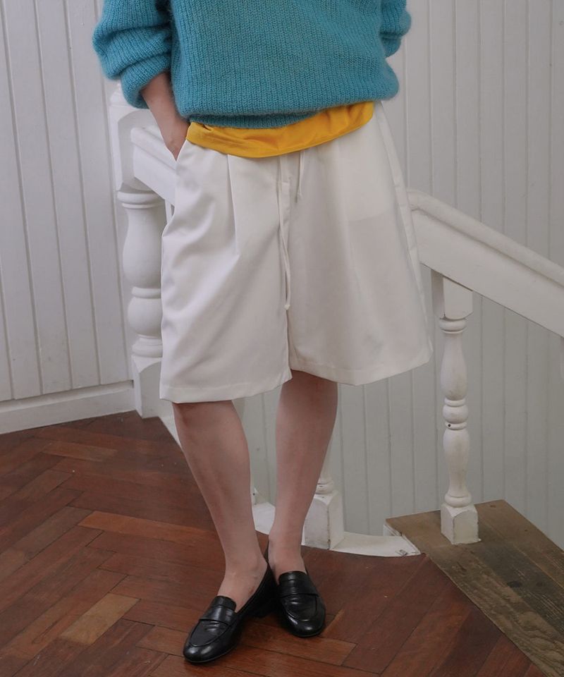 WITHOUTSUMMER（ウィズアウトサマー）の「Pintuck bermuda pants_ivory（Pants）」