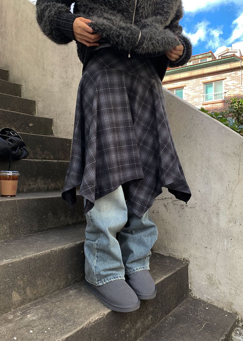 eon（イオエン）の「CHECK FLARE SKIRT（Skirts）」