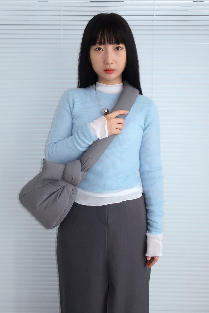 PILLOW CROSS BAG GREY