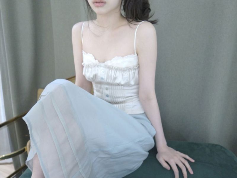 pearl corset top