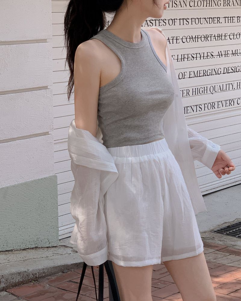Ranked ribbed sleeveless