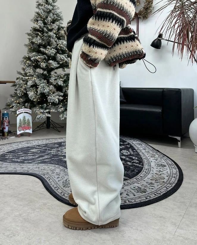 Lupe Fleece Wide Pants