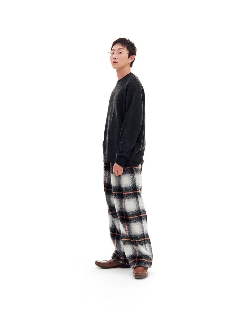 DAMAGED KNIT (CHARCOAL)