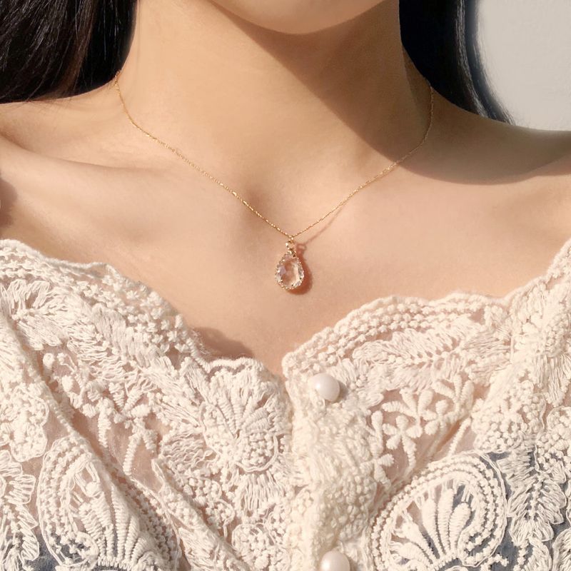 Younglong Crystal Earrings & Necklace set