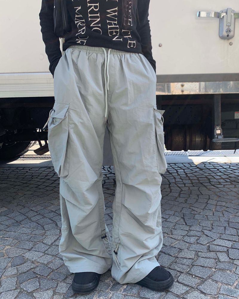 Stopper nylon pants