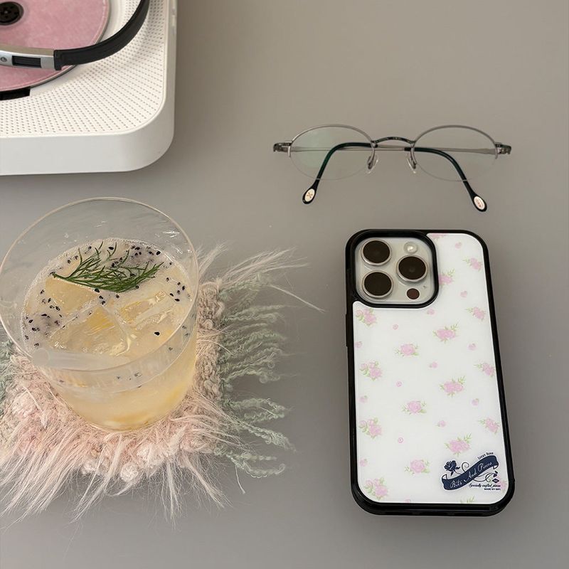 Lucky Rose glass case