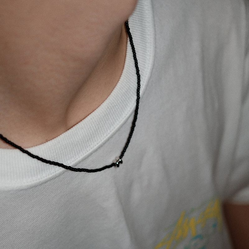 SILVER DONUT NECKLACE BLACK (M)