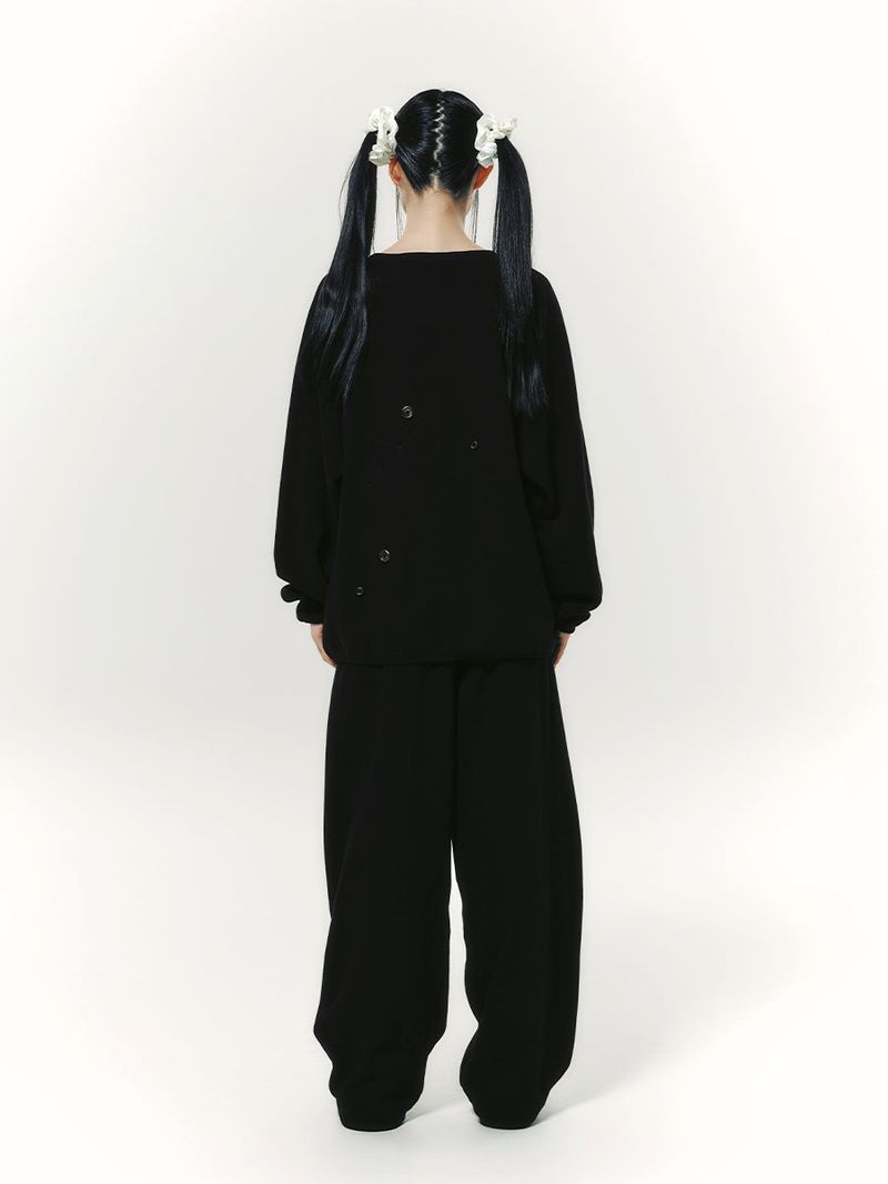 STAR APLIQUE CREWNECK BLACK