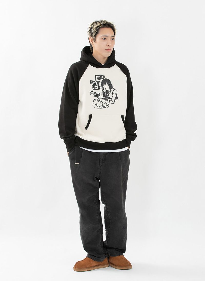 COZY CAT RAGLAN HOODIE (BLACK BEIGE)