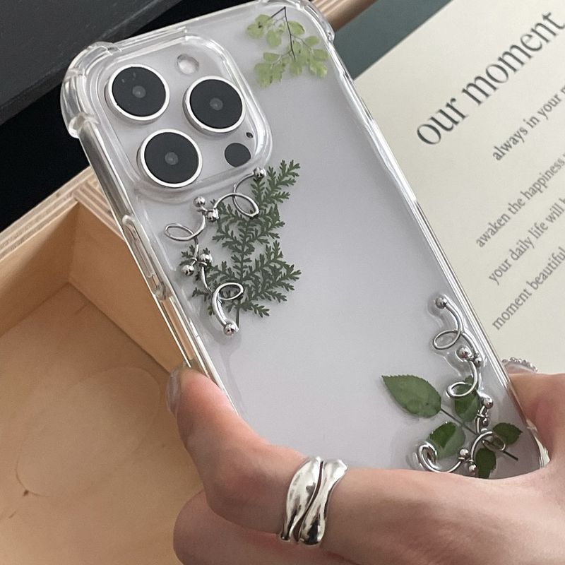 Ellebelle market（エルベルマーケット）の「[made]leaf frame ver resin case（Smartphone Accessories）」
