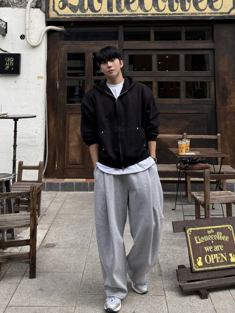 Unbalanced sweatpants