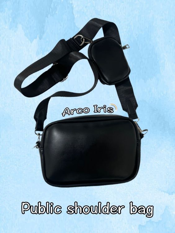 Public shoulder bag