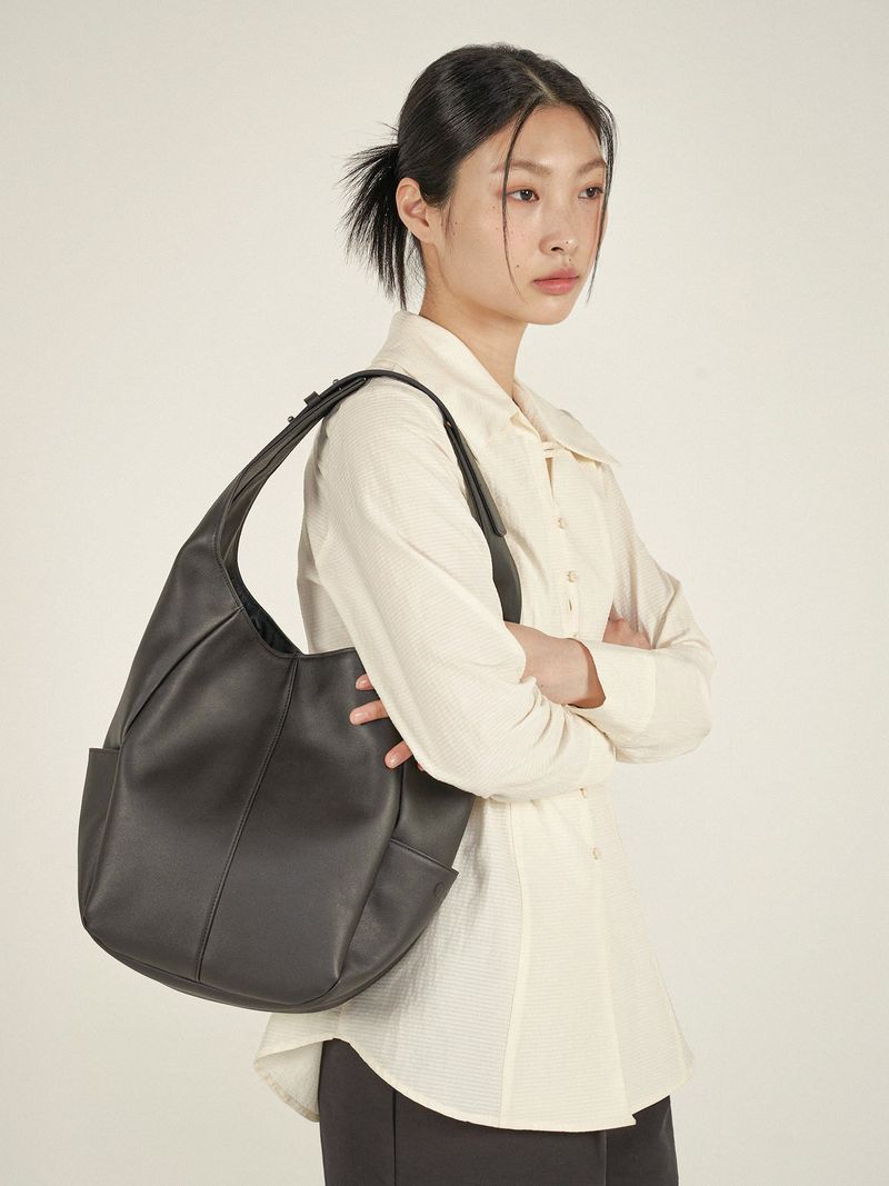 OURO（アウロ）の「RUGBY [ BLACK ]（Bags）」