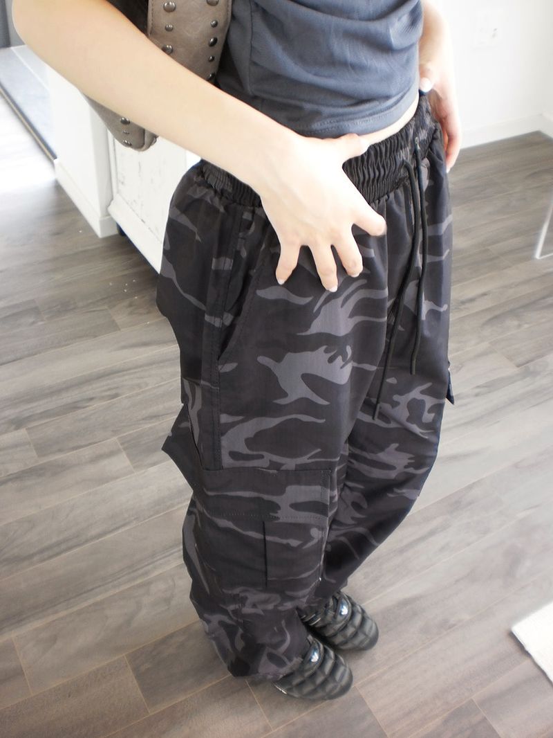 Demon Camo Two-Way Cargo Pants