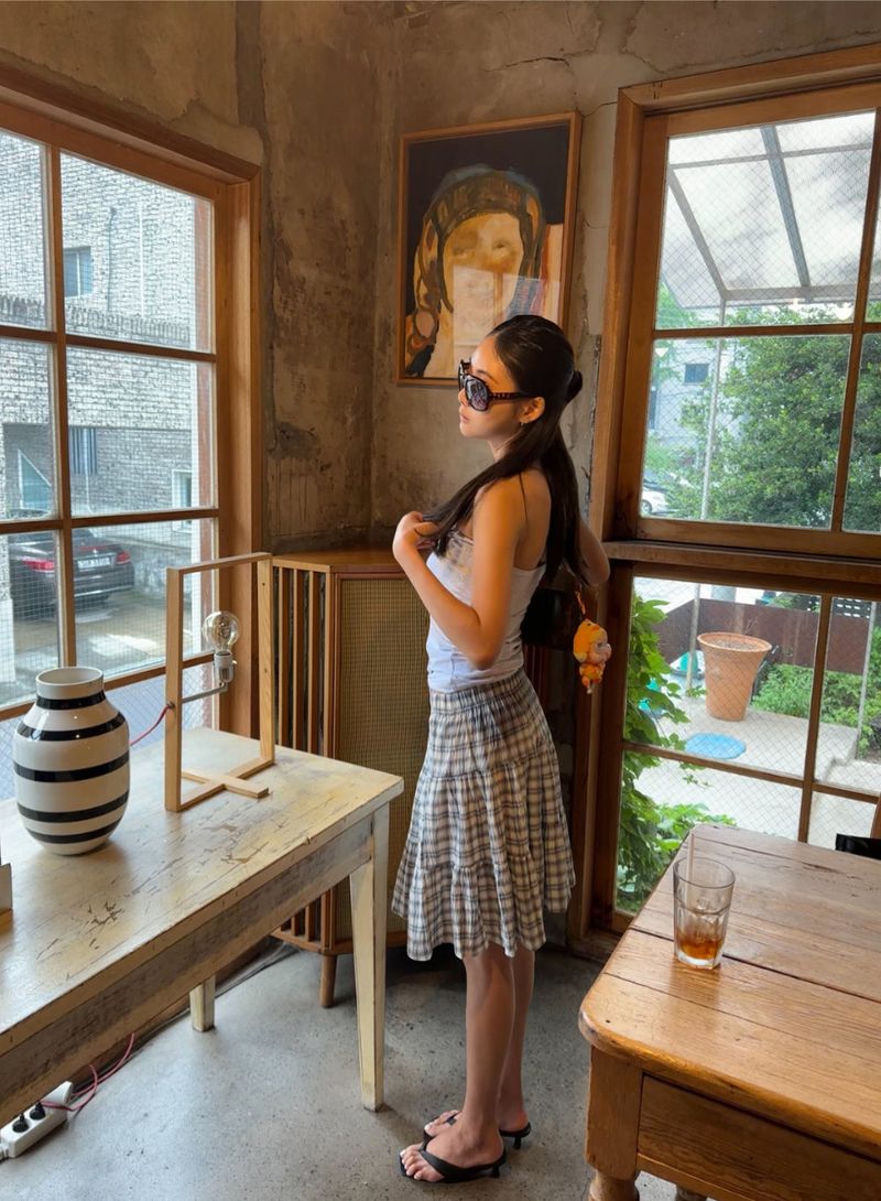 bake check skirt