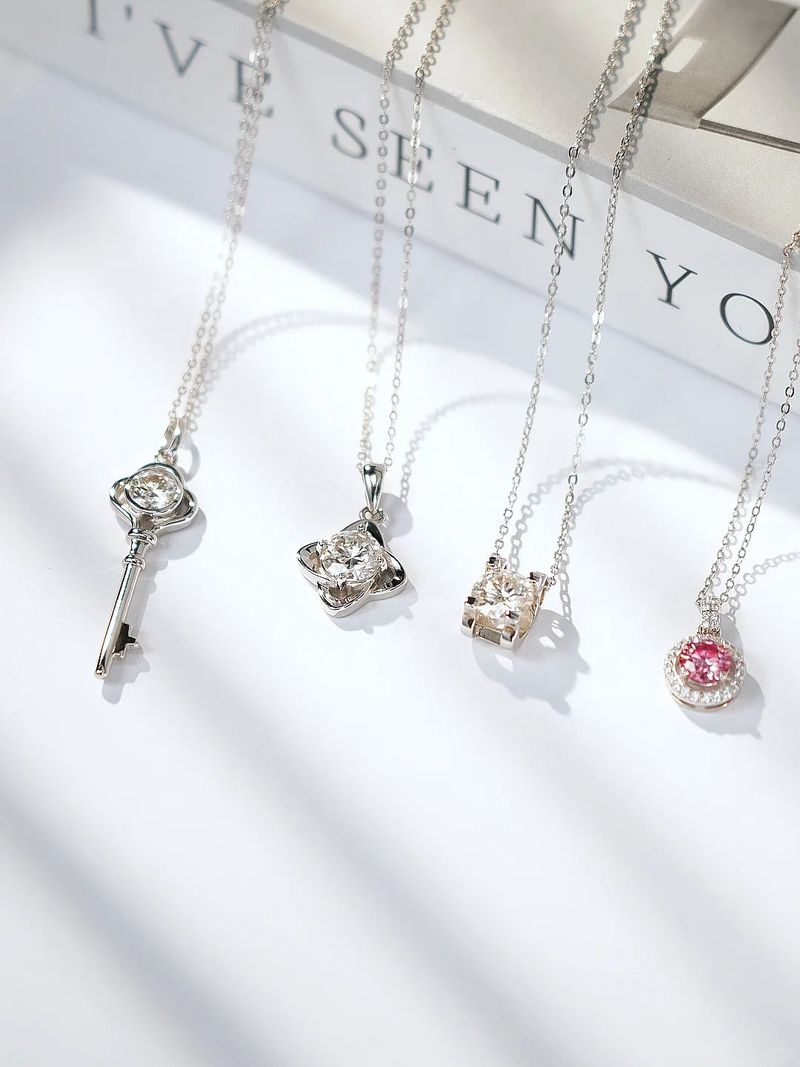 CANDICE（キャンディス）の「Refreshing and fashionable diamond necklace（Accessories）」