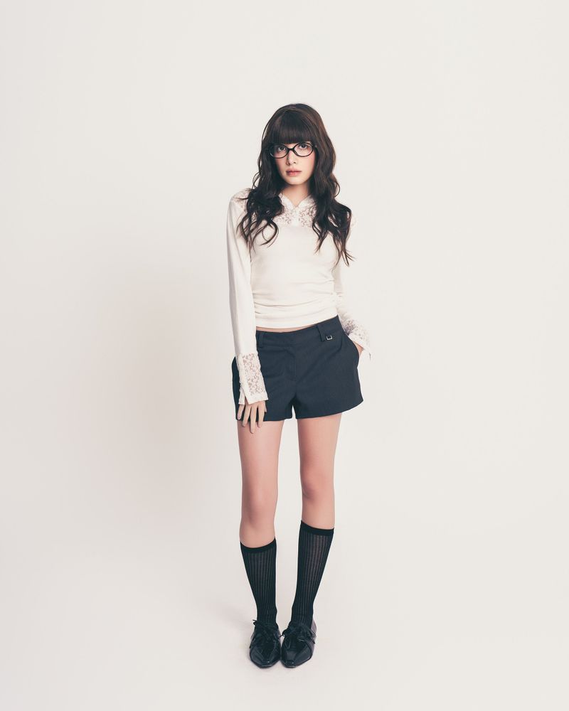 button lace hoodie top long ver. / white