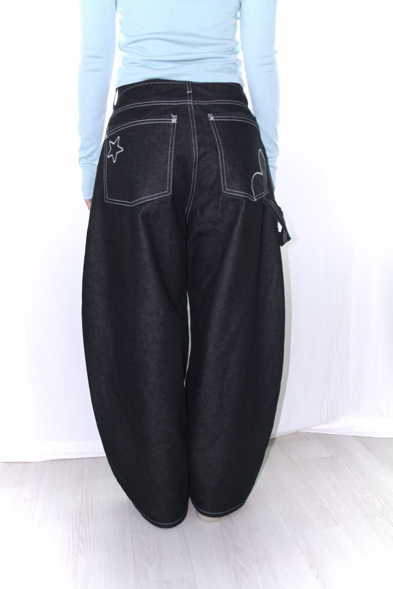 aoyu（アオユ）の「Star stitch balloon wide denim pants（Pants）」