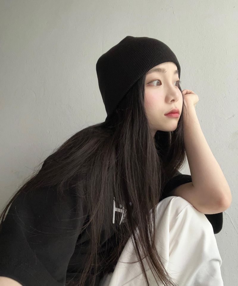 AC short beanie