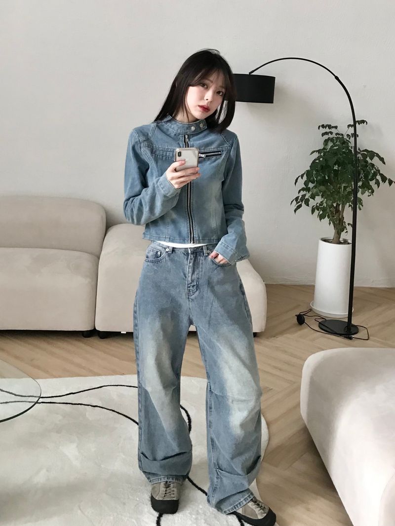 Unmore jacket