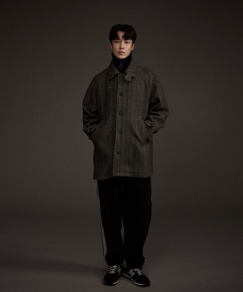 BALMACAAN HERRINGBONE WOOL CASHMERE HALF COAT BLACK
