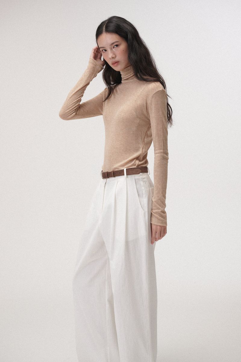 Wide two tuck pants (Ivory)