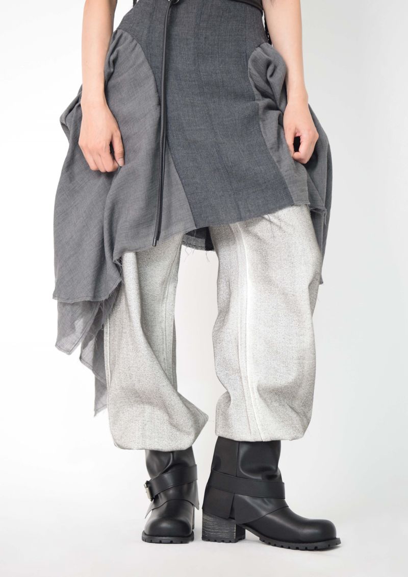 Simple Cover Mid Boots
