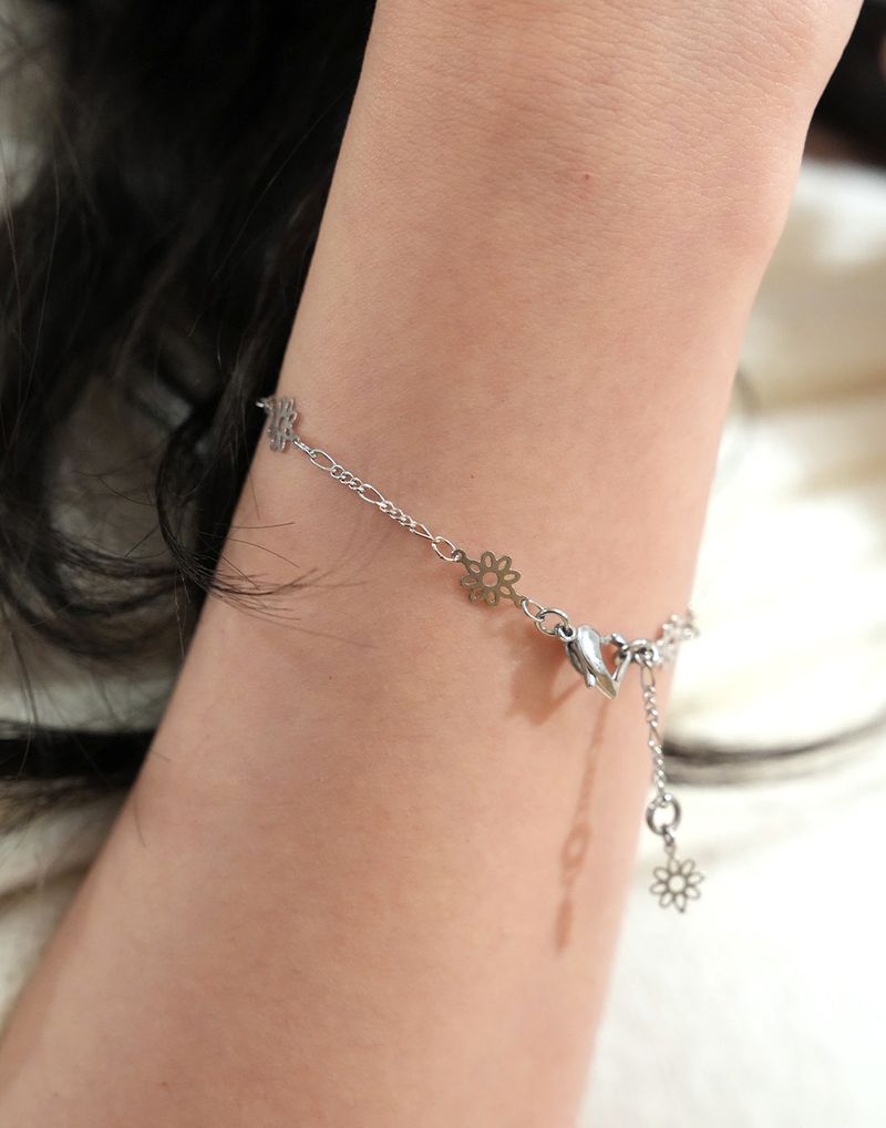 Boho Libertude（ボホリベルチュード）の「Snowcrest Bracelet（Accessories）」