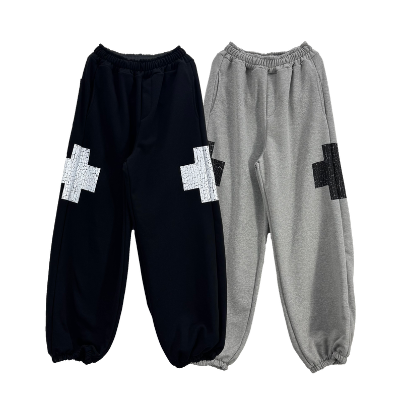 crack cross jogger pants